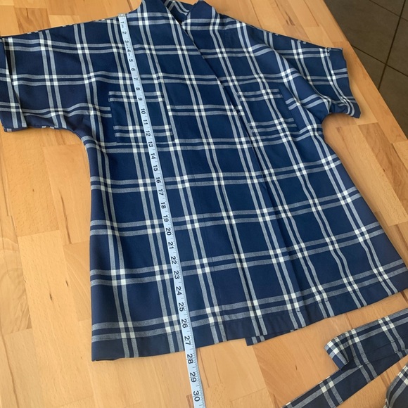 Pendleton Woolen Mills wrap navy with white with belt size XL - Picture 5 of 11